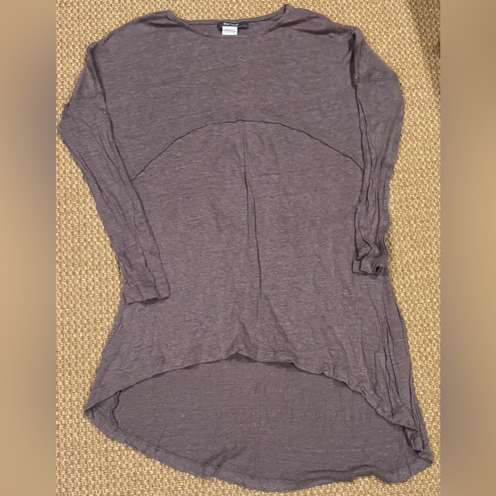 Elegant Women's Long Sleeve Top in Purple